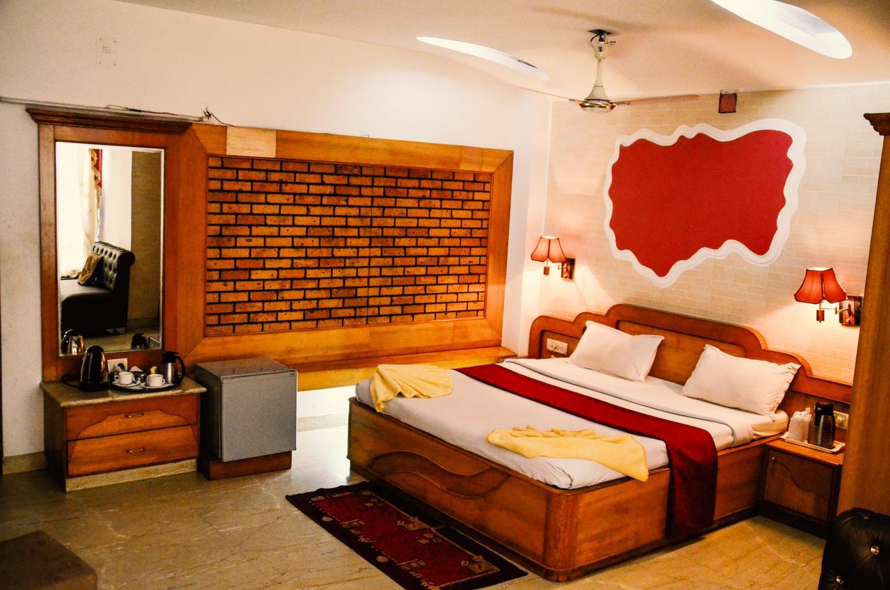 Hotel Aryan Jharsuguda Exteriér fotografie